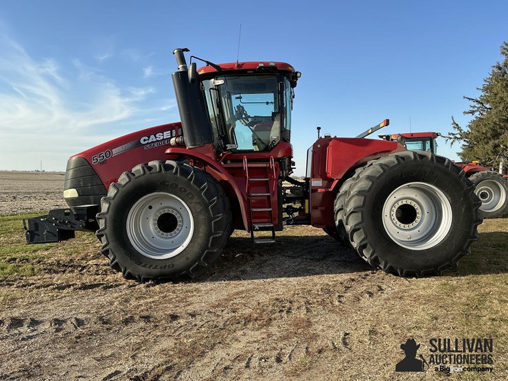 2011-case-ih-steiger-550-image-8