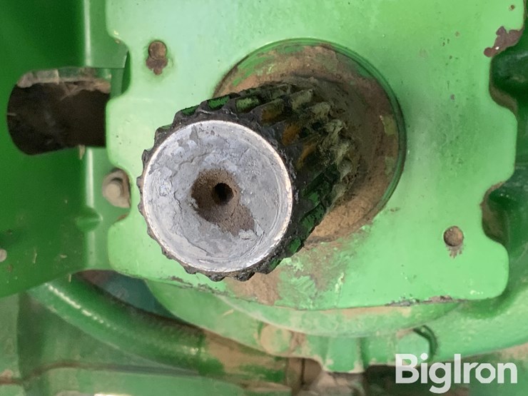 2000-john-deere-8210-image-16