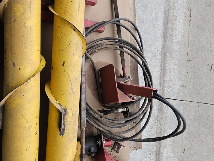 international-corn-head-roller-cones-image-10