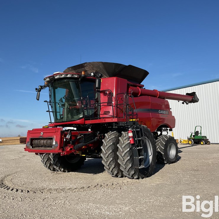 2016 CASE IH 8240