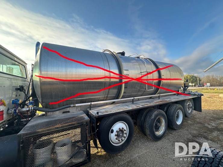 1991-white-gmc-truck-(dr12653-unit-402)-image-5