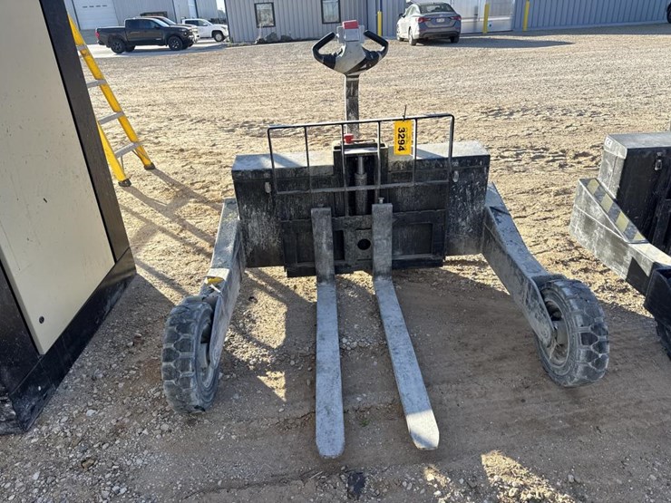 #3294-•-electric-pallet-jack-image-3