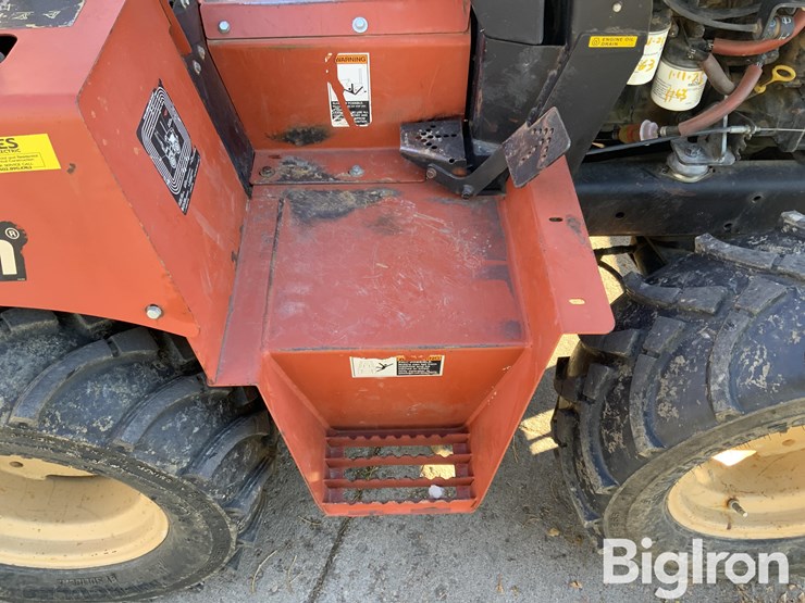 2006-ditch-witch-rt40-image-12