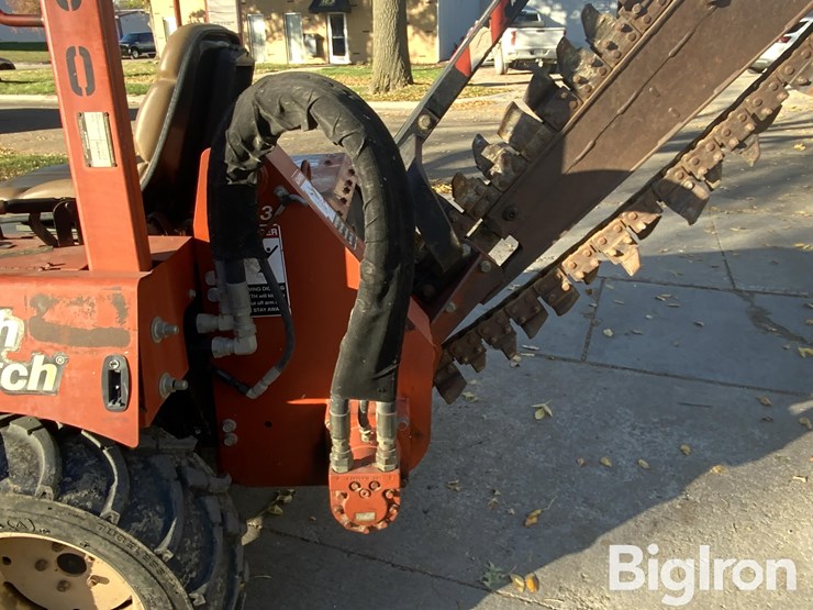 2006-ditch-witch-rt40-image-14