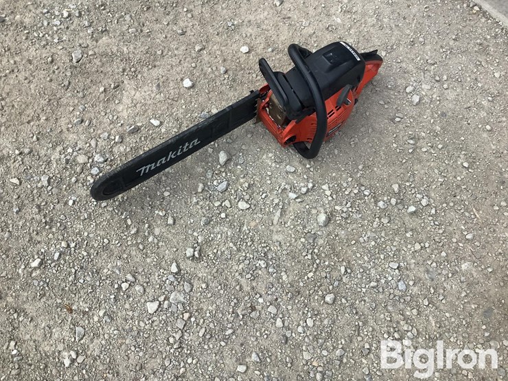 makita-chainsaw-image-1