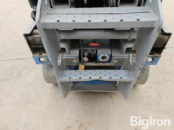 2015-genie-gs1930-image-12