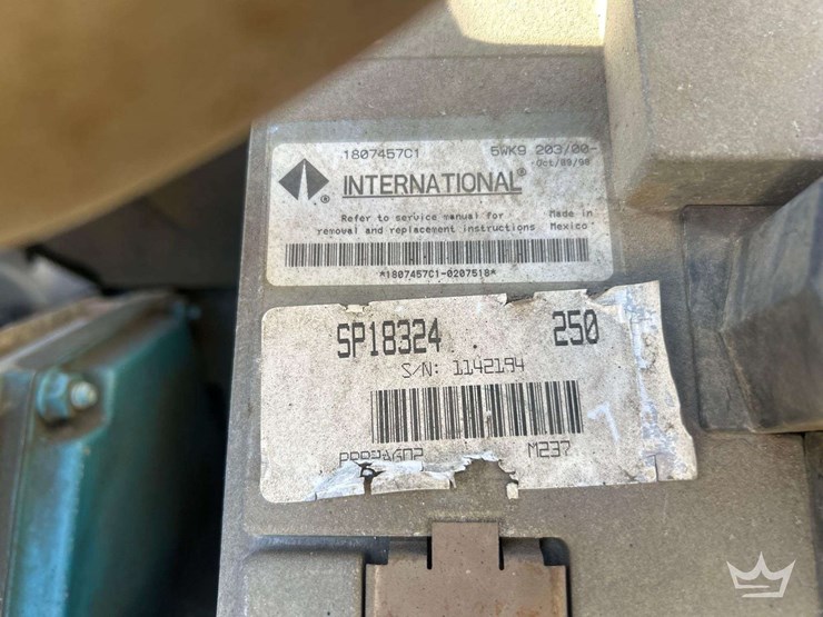 1999-international-f-4900-t/a-cab-and-chassis-truck-image-9