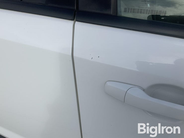 2014-ford-edge-image-16