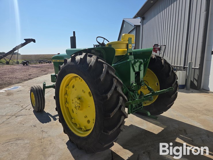1972-john-deere-3020-image-7