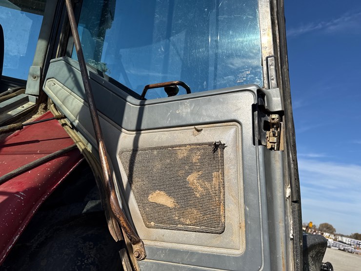 case-ih-7150-image-32