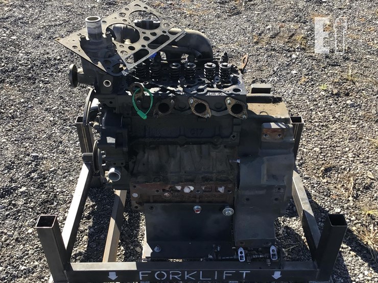 kubota-d1703-image-2