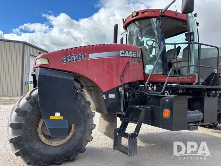 2010-case-ih-2010-image-11