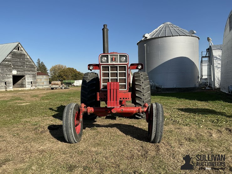 1979-international-686-image-2