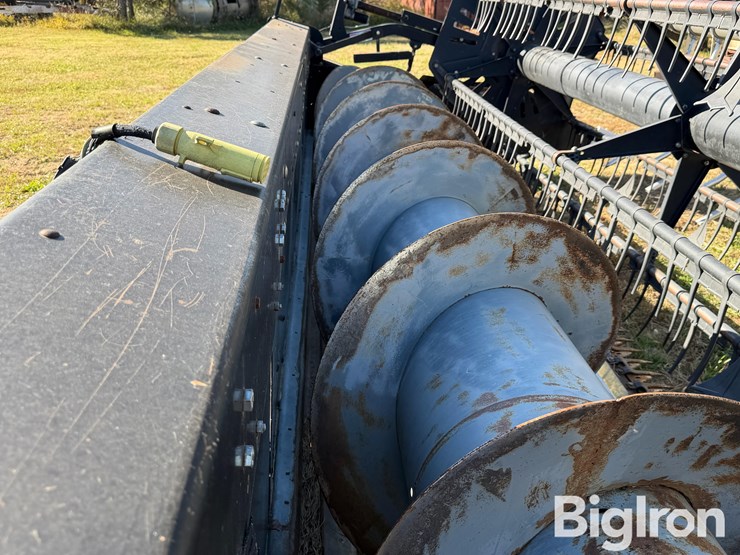 2001-gleaner-800-image-13