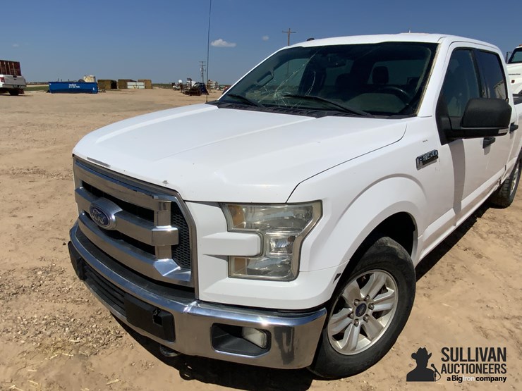 2016-ford-f150-xlt-image-14