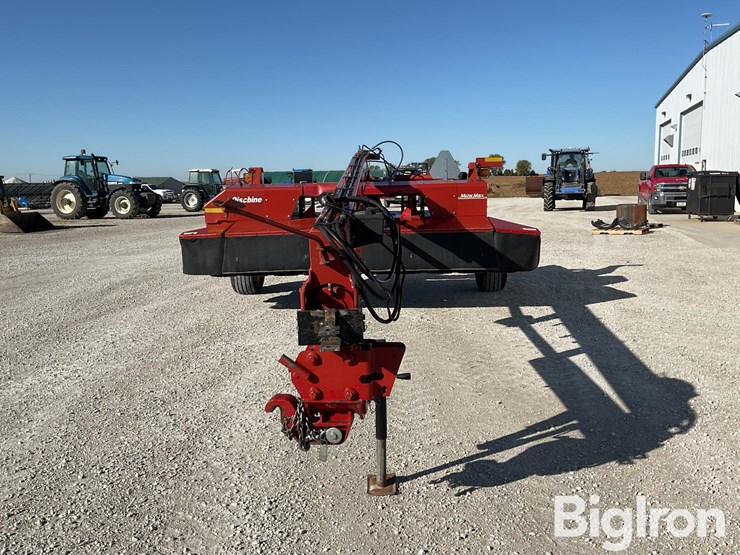 2009-new-holland-h7450-image-2