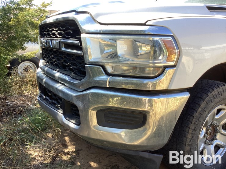 2019-dodge-2500-image-9