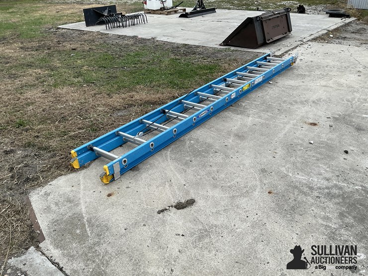 werner-24’-extension-ladder-image-3