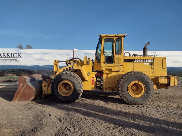 deere-644g-image-1