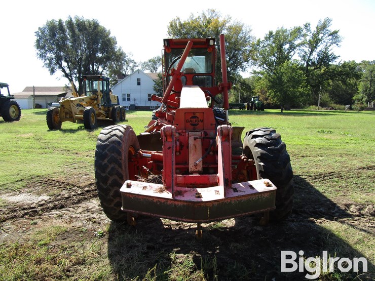 1981-galion-830-image-2