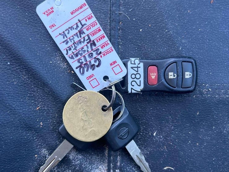 2015-nissan-frontier-image-34