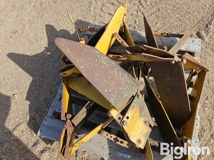 buffalo-cultivator/ridger-ridging-wings-image-9