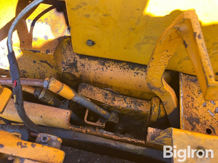 1961-john-deere-1010c-image-16