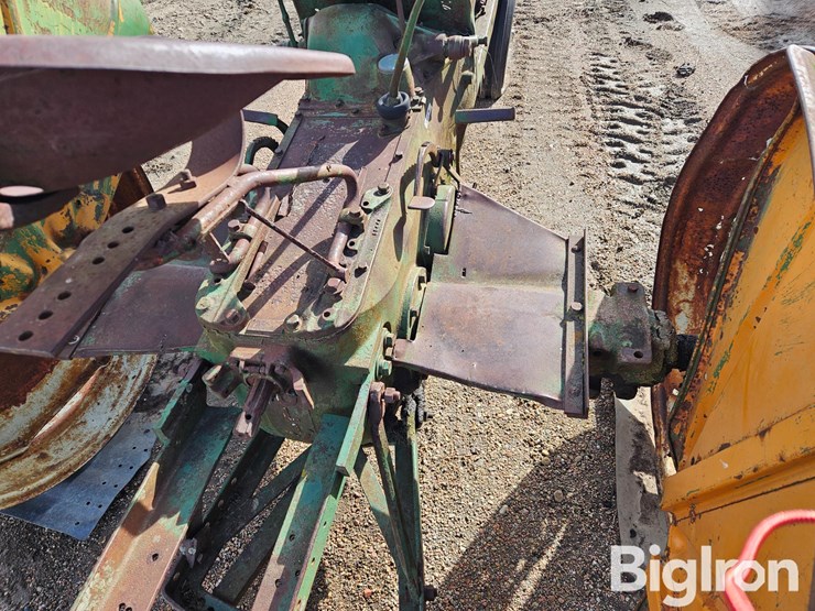 1947-oliver-70-image-17