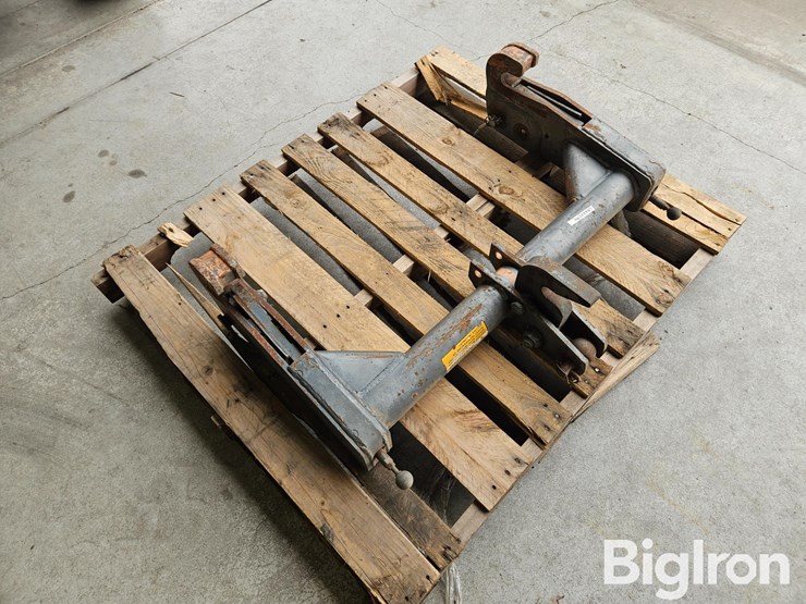 white-3-pt.-quick-hitch-image-6