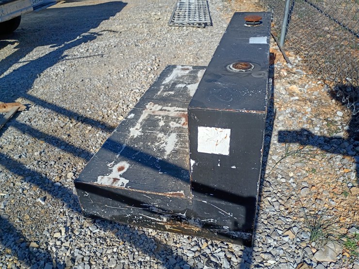 #22193-•-diesel-fuel-tank-image-3