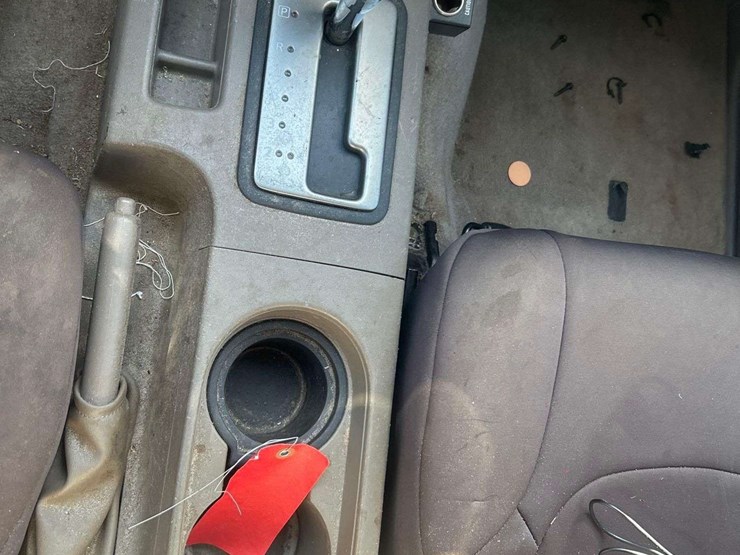 2015-nissan-frontier-image-16