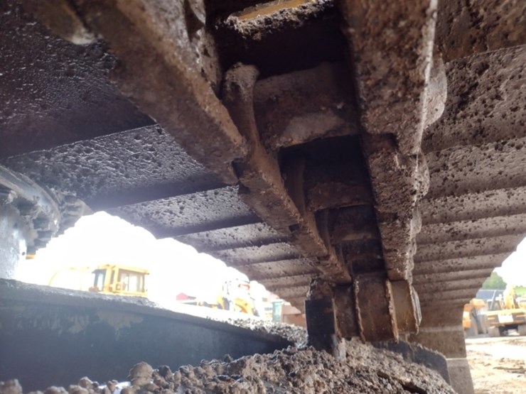 deere-250g-lc-image-29