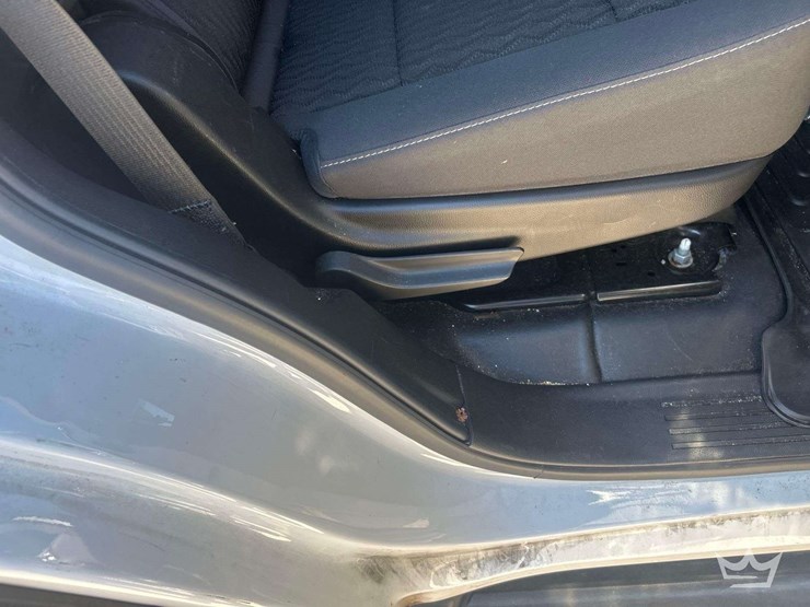 2018-chevrolet-tahoe-image-23