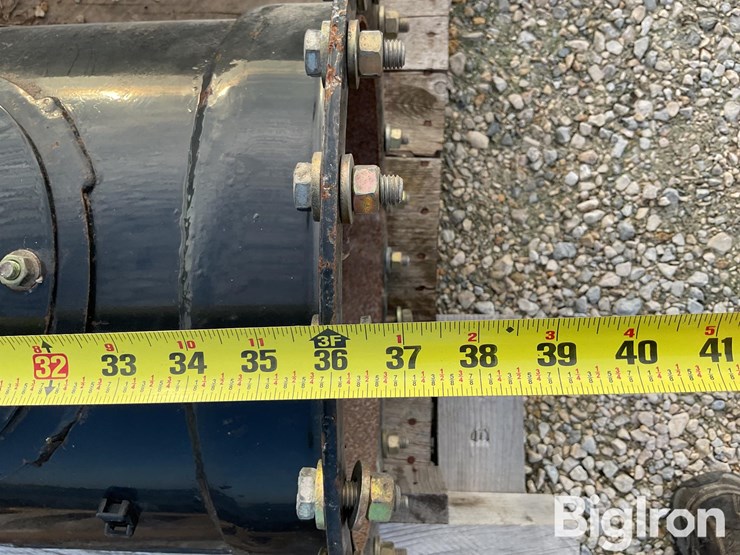 new-holland-36-image-10