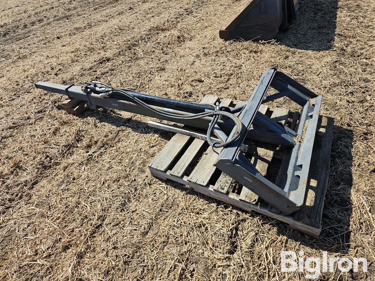 hydraulic-jib-crane-skid-steer-attachment-image-8