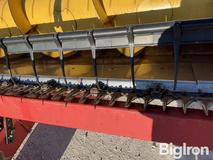 2011-new-holland-740cf-35-image-17