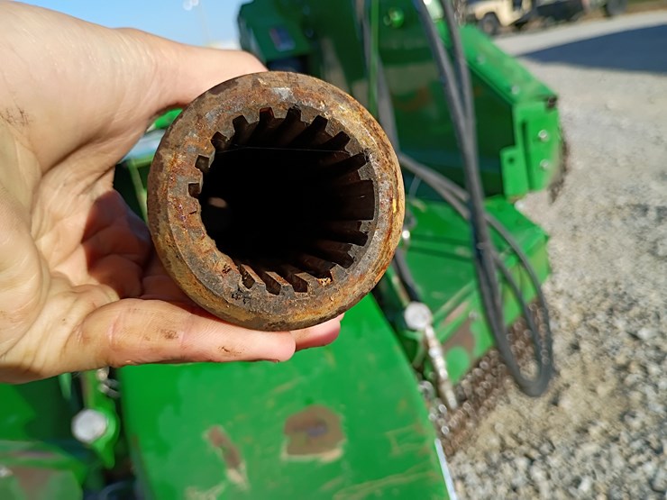 2021-john-deere-m15-image-12