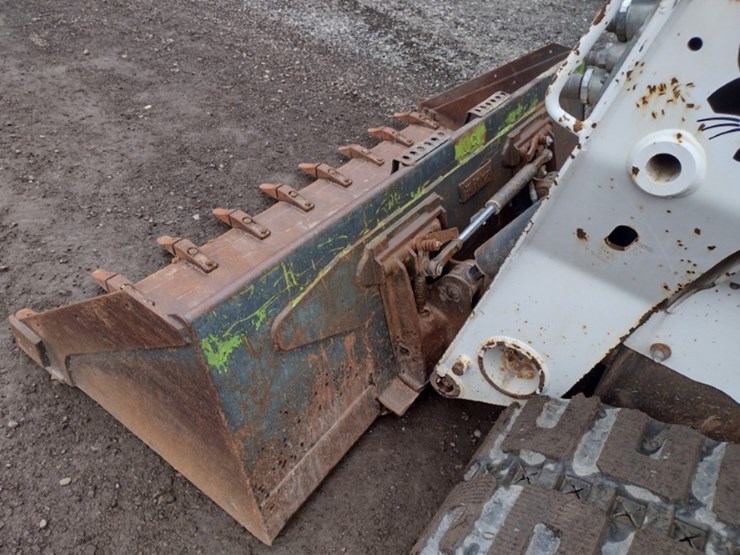 bobcat-t870-image-19