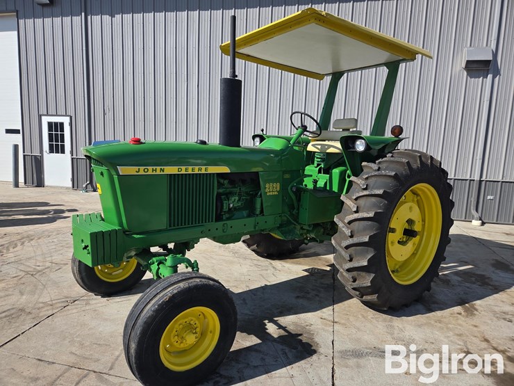 1972-john-deere-2520-image-1