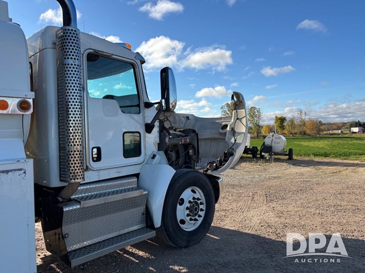 2013-unit-70-image-57