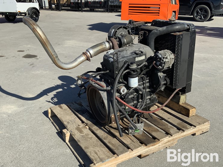 john-deere-2-image-1