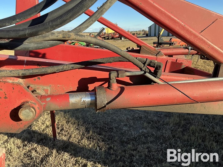 farmhand-f235-image-18