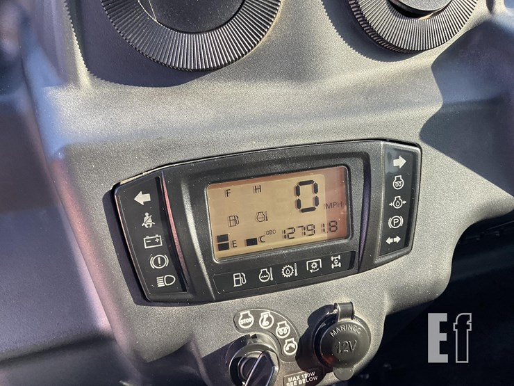 2019-kubota-rtv-x1100c-image-19