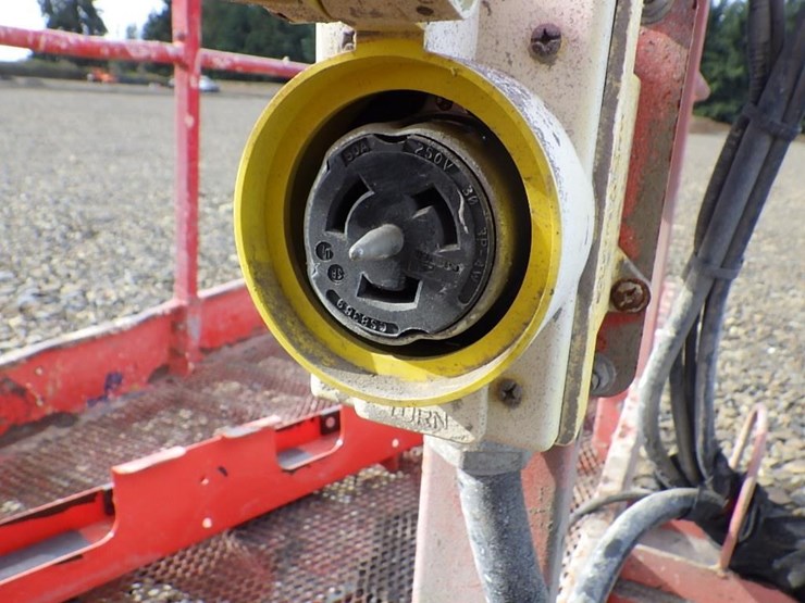 2016-skyjack-sj61t-image-14