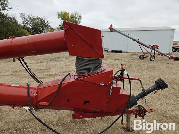 2019-buhler-farm-king-1370-image-14