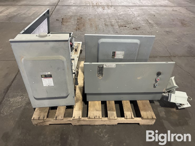 square-d-pump-panels-image-2