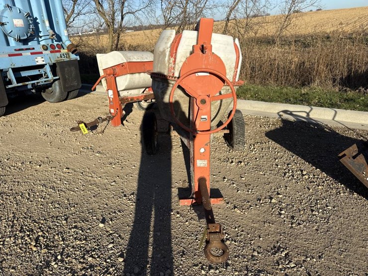 #3297-•-multiquip-concrete-mixer-image-8