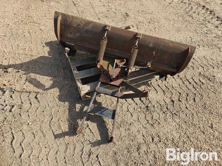 46"-blade-lawn-tractor-attachment-image-5