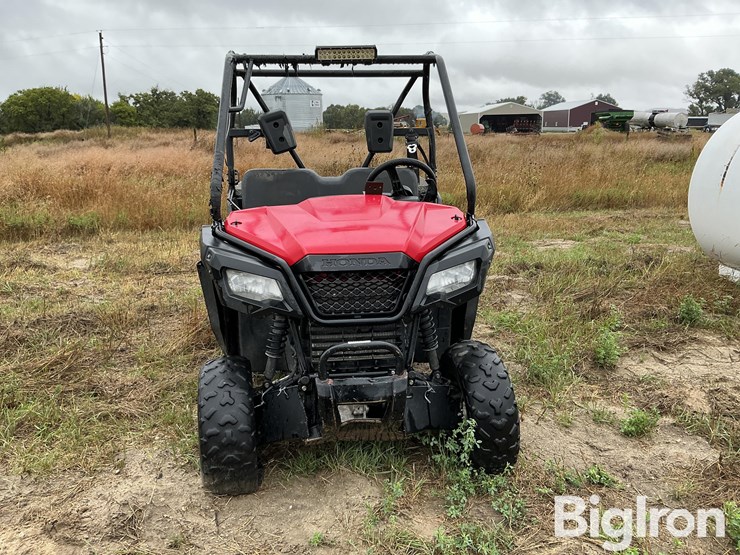 2015-pioneer-4x4-image-2