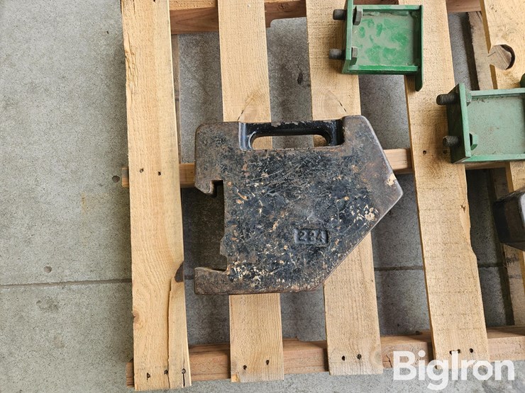 misc.-suitcase-weights-image-8